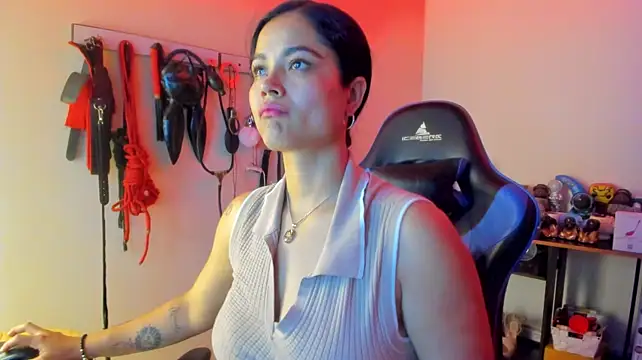 scarlet-kennedy98's Live XXX Chat
