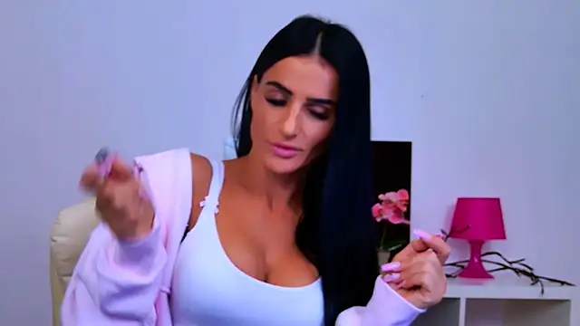 دردشة GabiCarter الجنسية المباشرة