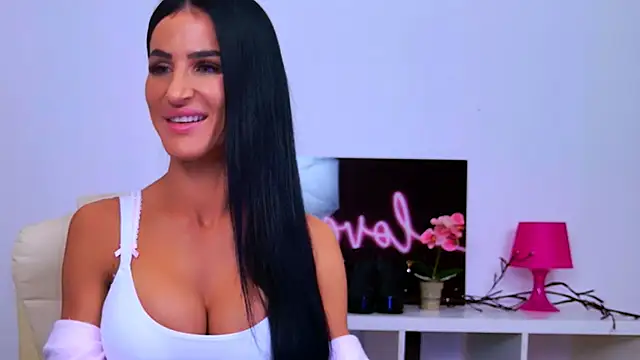 دردشة GabiCarter الجنسية المباشرة