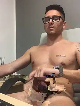 masterboss_'s Webcam Show