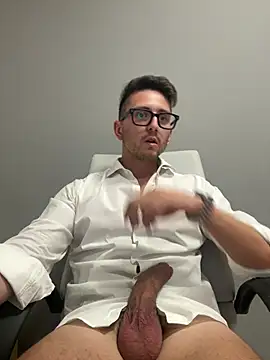 masterboss_ Adlı Modelin Web Kamerası Şovu