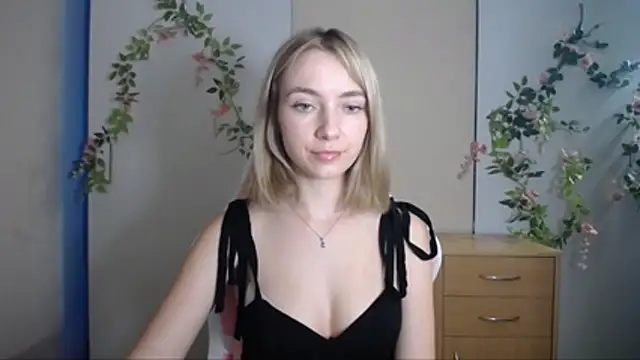 Živý XXX chat LuciaYoung