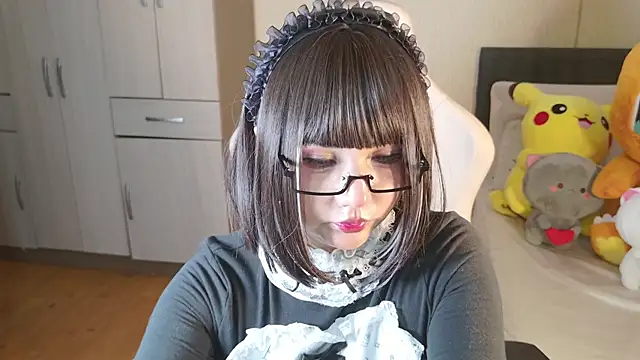 Naree_Masakin Webbikameraesitys