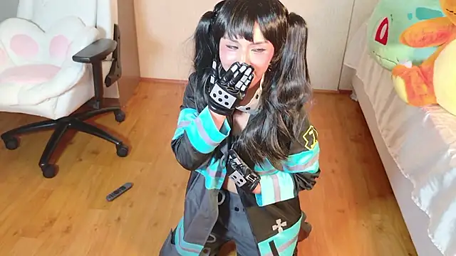 Naree_Masakin Webbikameraesitys