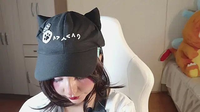 Naree_Masaki Adlı Modelin Web Kamerası Şovu