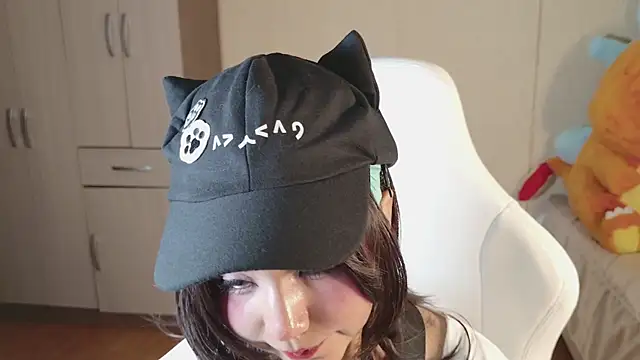 Naree_Masaki Adlı Modelin Web Kamerası Şovu