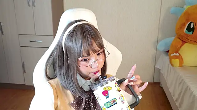 Naree_Masaki's Live XXX Chat