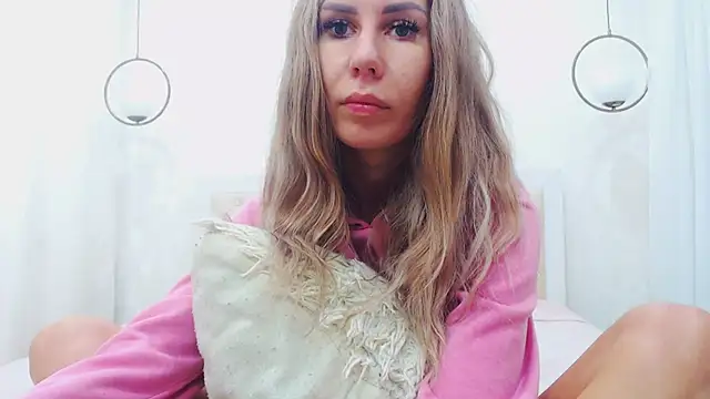 BarbieDool Webcam-Show