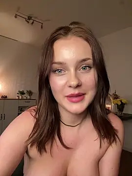 MaribelRiver – webcam-show