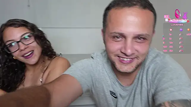הופעת וובקאם של melissajhonny1
