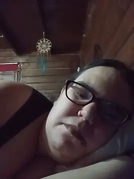 Gatitabuena90 live-chat rom