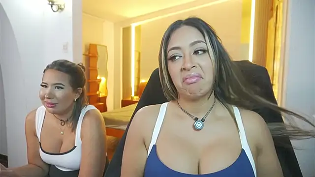 charlottelover21 Webcam Show