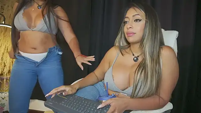 charlottelover21 webkamerás műsora