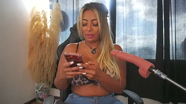 charlottelover21's Live XXX Chat