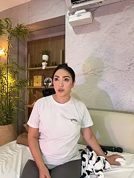 LIAH_IZUMI 라이브 XXX 채팅