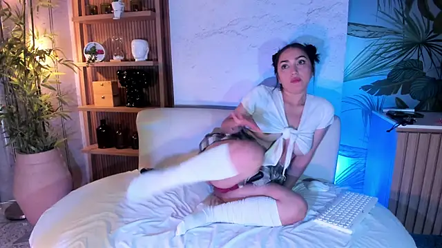 LIAH_IZUMI 现场XXX聊天