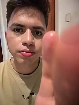 Niicky1_ Show in webcam