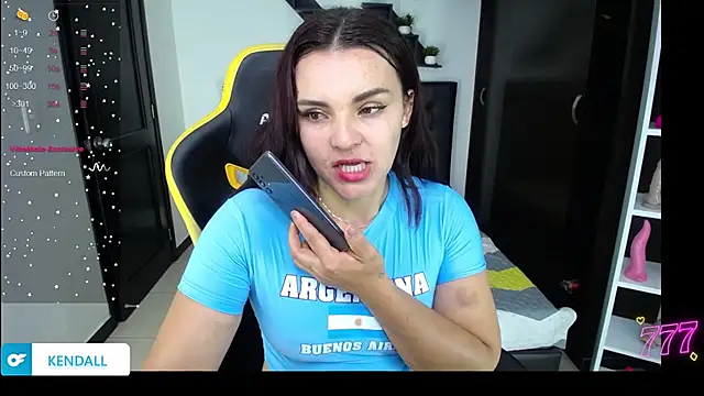 Antonellahot2's Live XXX Chat