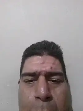 Show modela Cano48 na web-kameri
