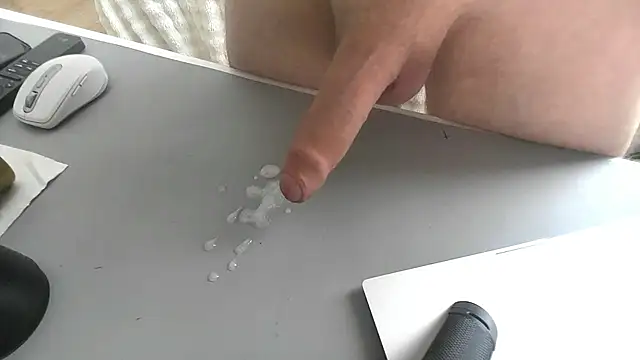 sperma_tributes Webcam-Show