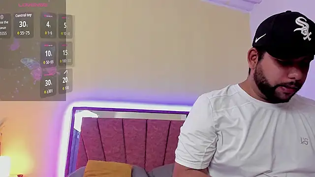 Pokazy przed kamerką – passionate_love22