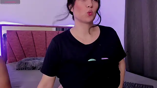 Show modela passionate_love22 na web-kameri
