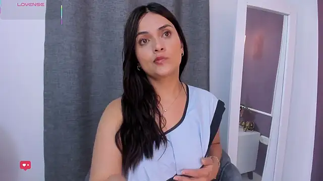 katrina_kaif_x's Live XXX Chat