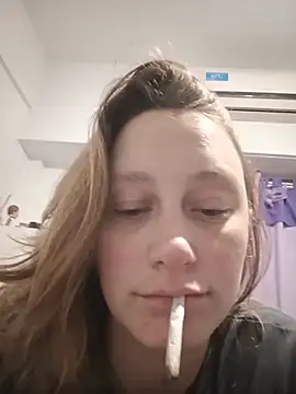 mediadescocida's Live XXX Chat