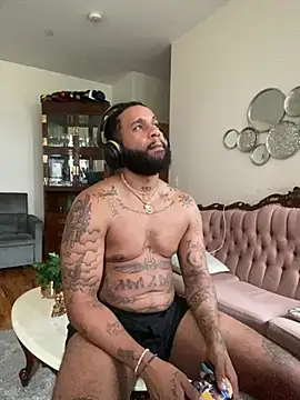 MilkyMontana webkamerás műsora