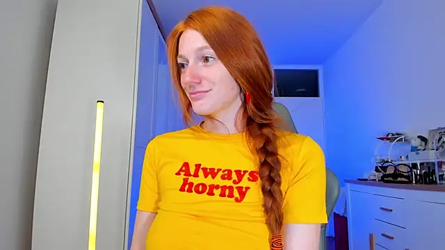 Pokazy przed kamerką – Aliceginger99