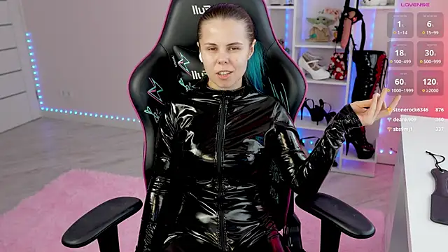Živý XXX chat QueenAliceX