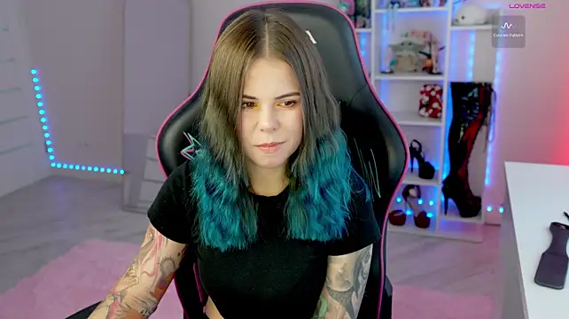 Show de QueenAliceX na webcam