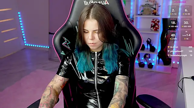 عرض كام QueenAliceX