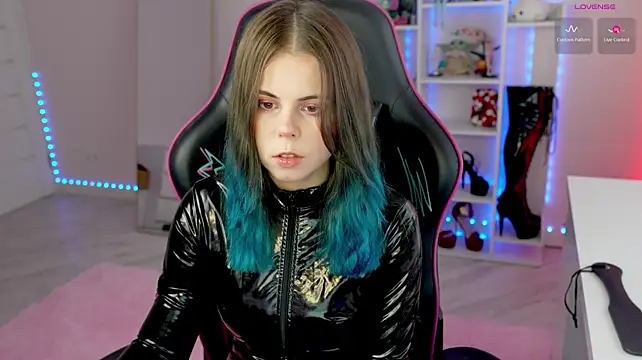 QueenAliceX's Webcam Show