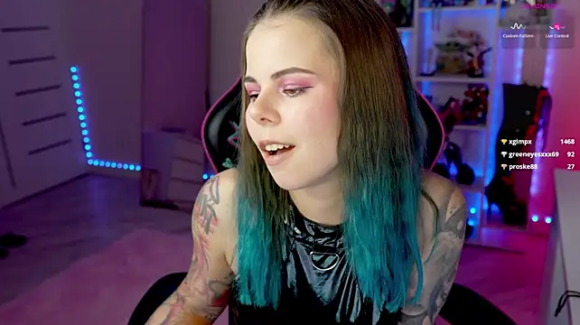 QueenAliceX Obrolan Langsung XXX