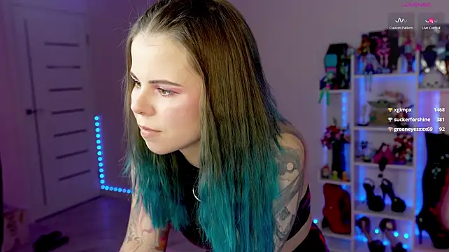 QueenAliceX Webcam-Show