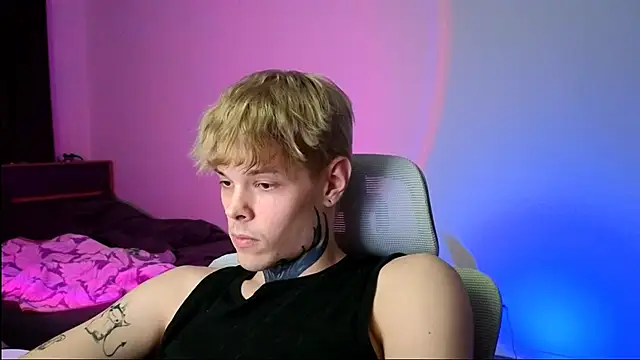DENIS_HERE Webcam Show