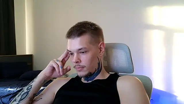 DENIS_HERE Webcam-Show