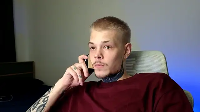 DENIS_HERE Webcam Show