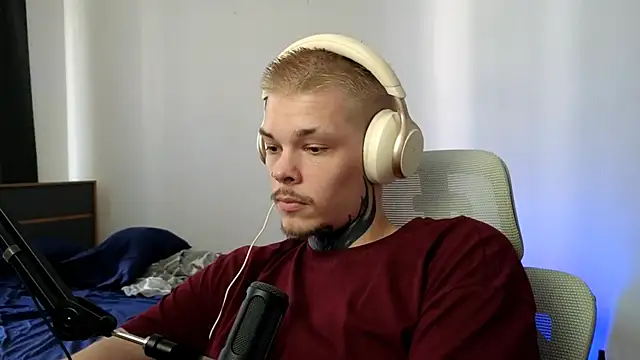 DENIS_HERE: вебкам-шоу