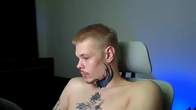 DENIS_HERE Adlı Modelin Web Kamerası Şovu