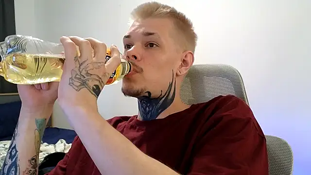 DENIS_HERE Шоу с уебкамера