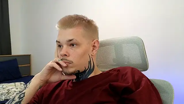 DENIS_HERE Webcam-Show