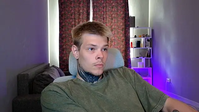 DENIS_HERE Show Webcam