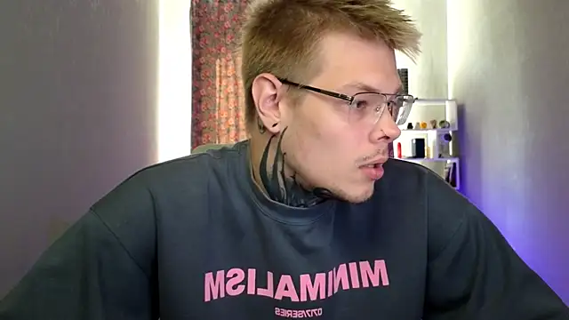DENIS_HERE Webcam-Show