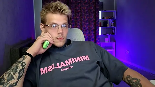 عرض كام DENIS_HERE