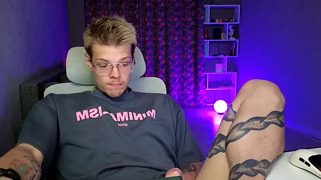 DENIS_HERE Webcam show