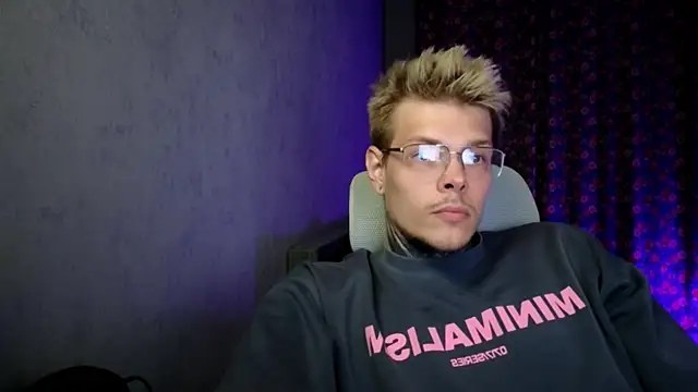 Webkamerová show DENIS_HERE