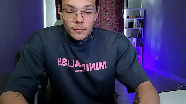 DENIS_HERE Webcam-Show