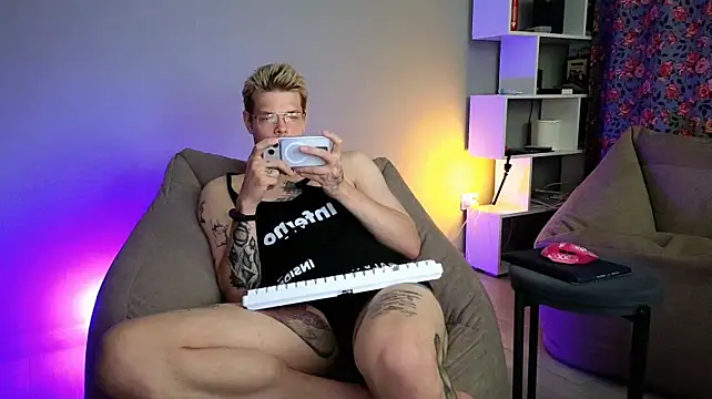 DENIS_HERE Webcam show